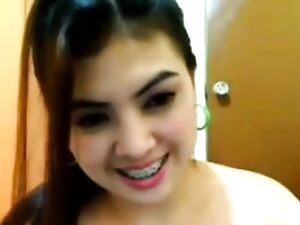 Adolescente filipina curiosa explora o orgasmo com a câmera capturada